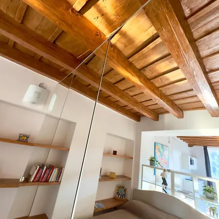 Casa Sulle Mura Romane - Old Town